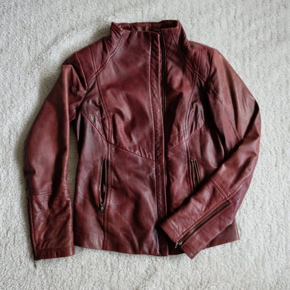 Danier Maroon Asymetric Leather Jacket - Picture 2 of 7